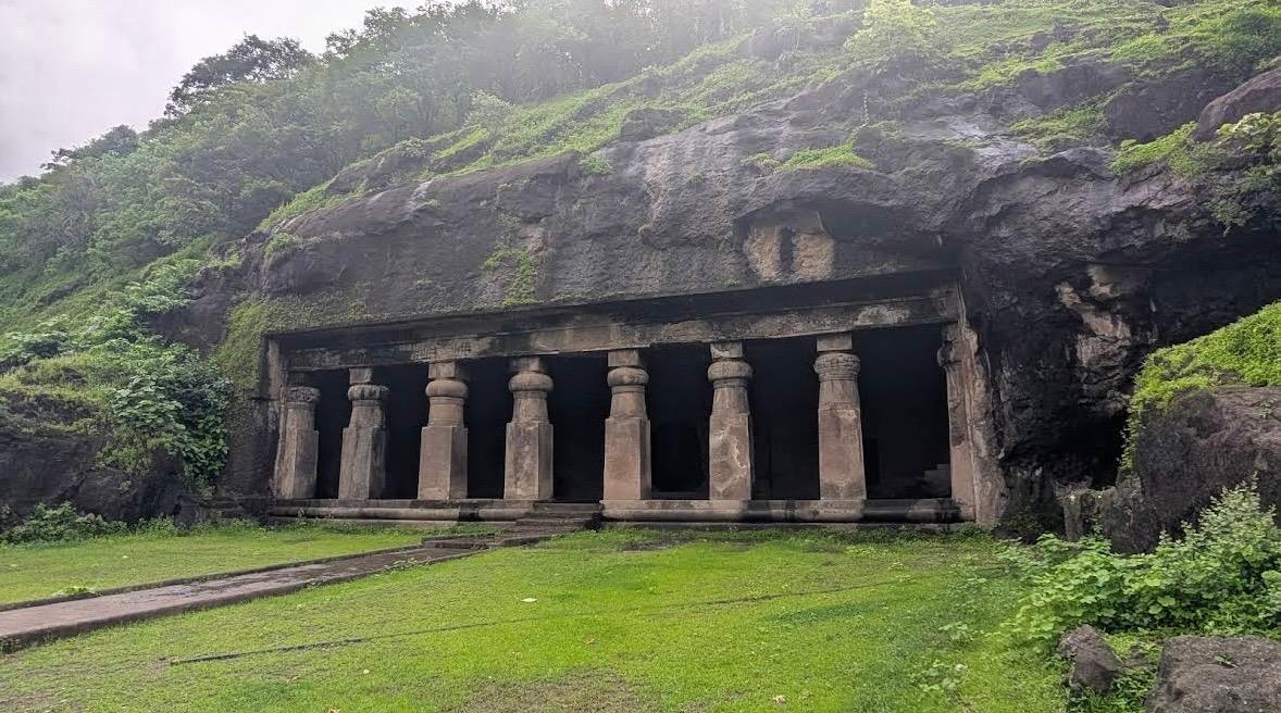 Elephanta Caves — photo 1