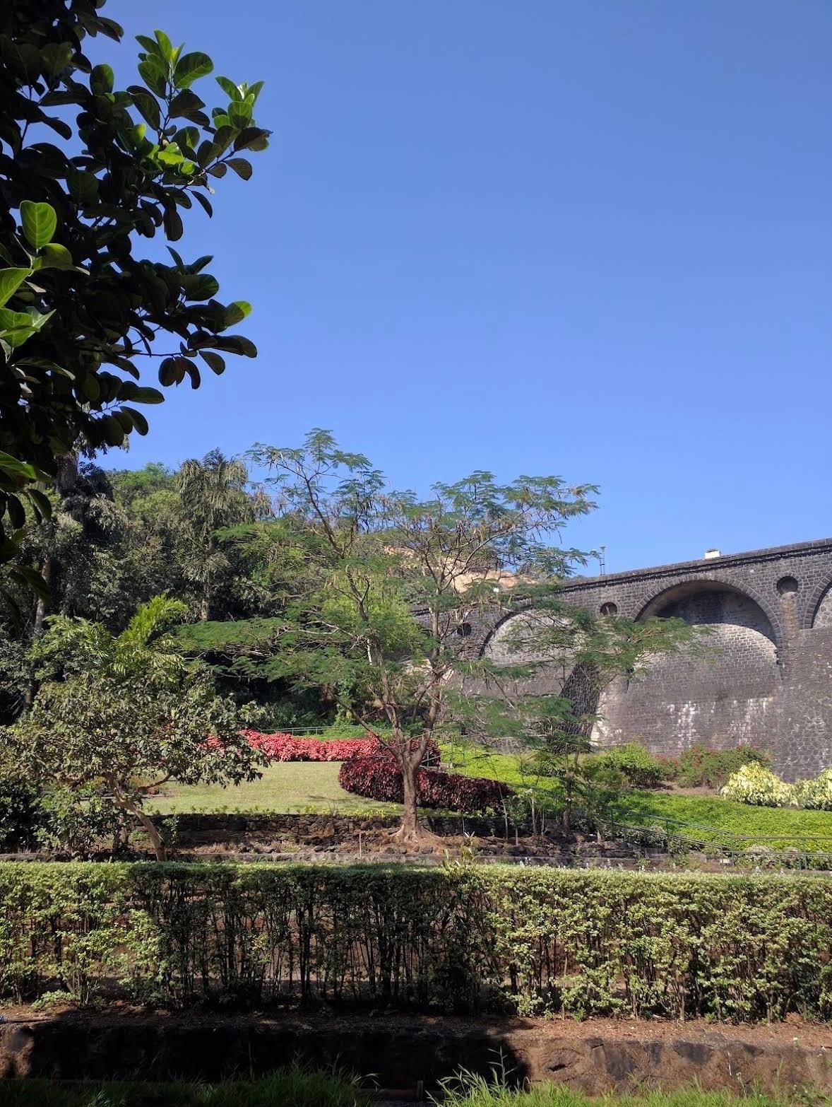 Valvan Dam — photo 1