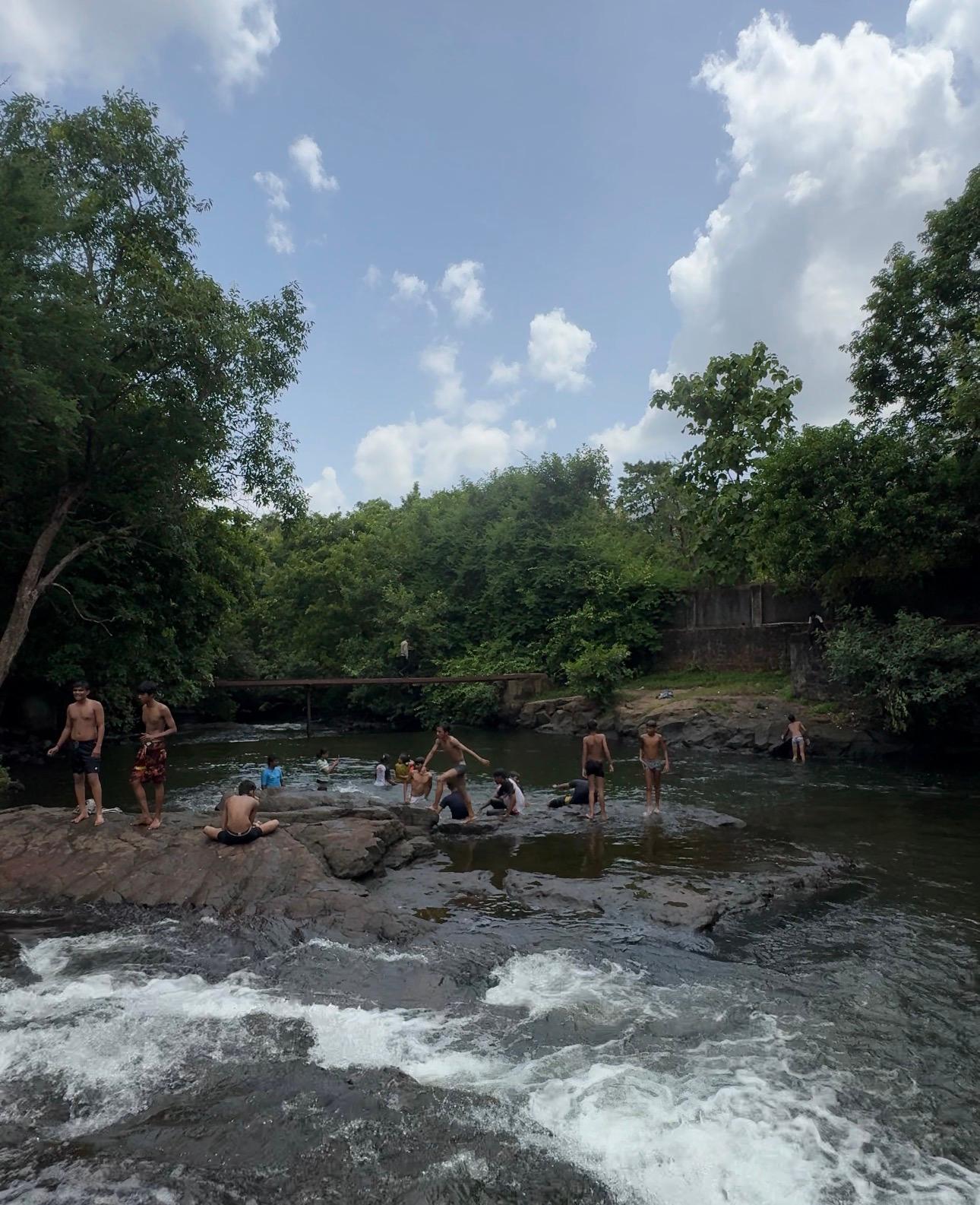 Tata Waterfall — photo 1