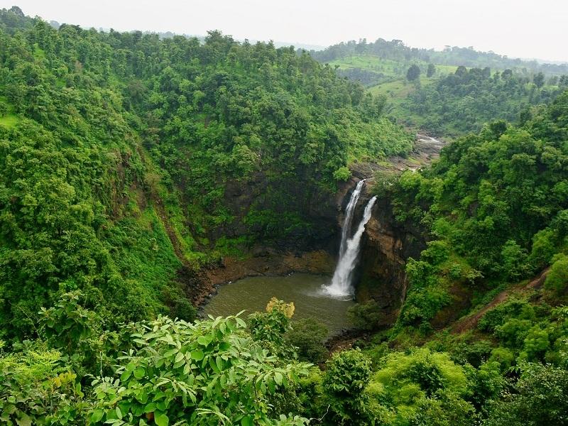Dabhosa Waterfall — photo 4